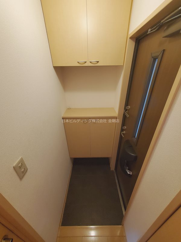 グリーンコート原寺 玄関