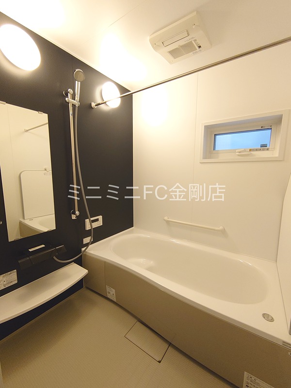 上野芝向ヶ丘町4丁戸建 風呂画像