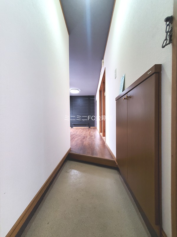 寿マンション 玄関