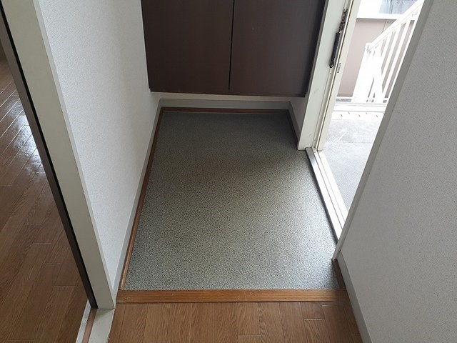 グランメール須田 玄関