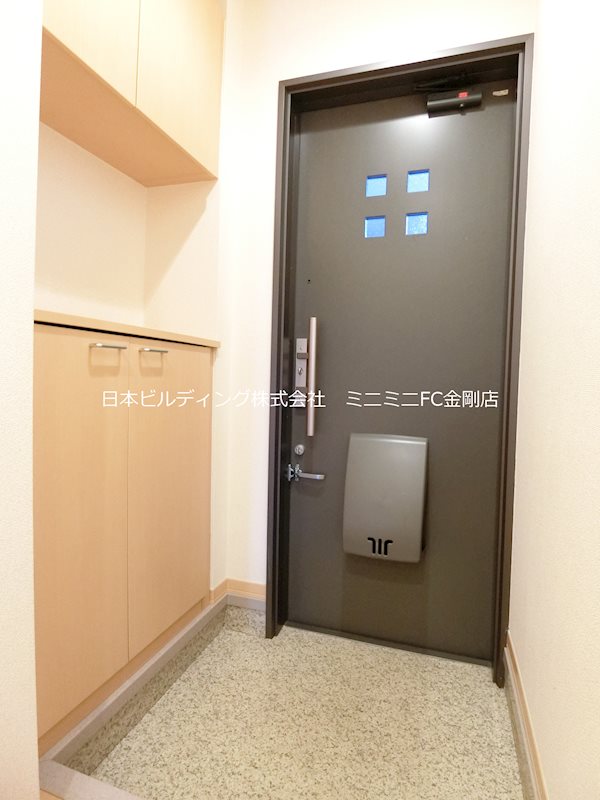 ボナール西山台 玄関