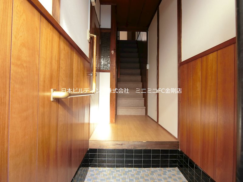 日置荘西町4丁貸家 玄関
