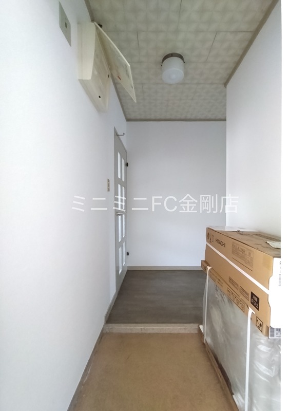 鴨谷台第一次住宅15号棟  玄関