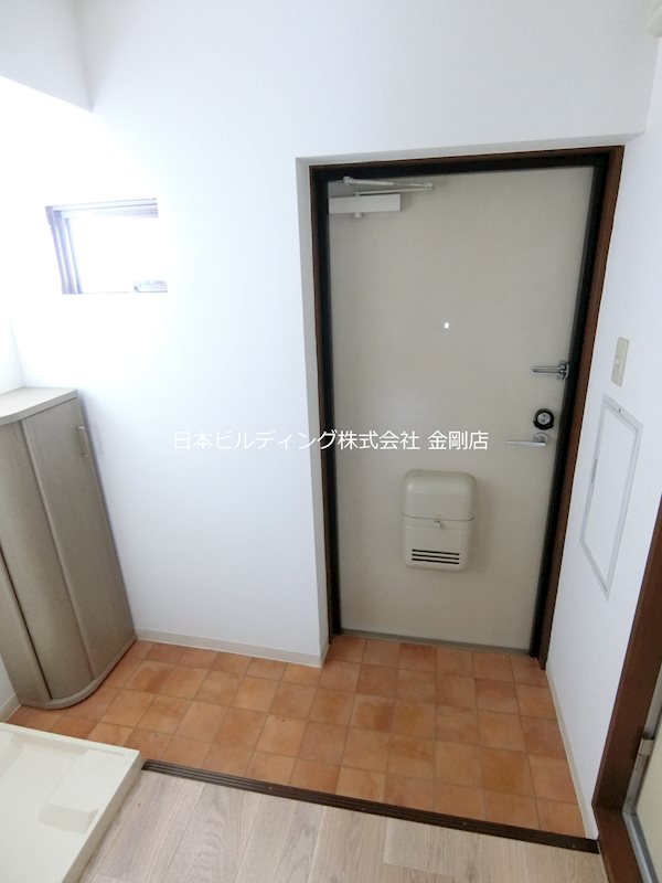 コーポ大美野 玄関