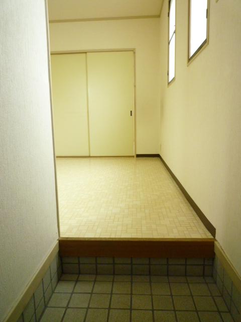 パークサイド寺池台 玄関