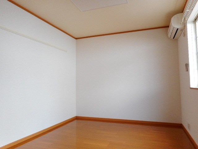 ファシネイション春日Ⅱ ベッドルーム
