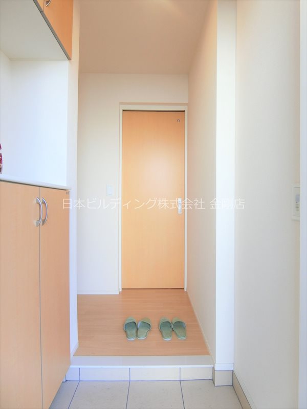 メゾン　ド　リュンヌ 玄関