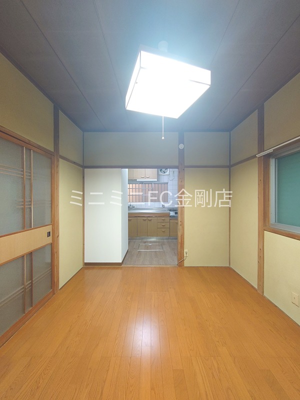 菊水町戸建貸家 リビング