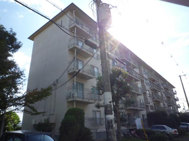 狭山遊園ハイツ5号棟 外観写真