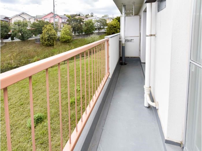 ＵＲ金剛団地　402号棟  ベランダ