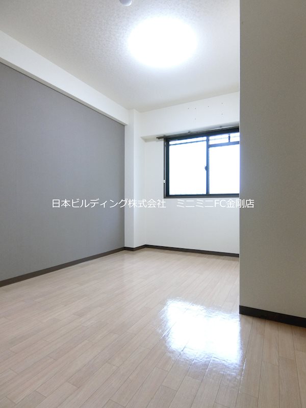 Breeze court ベッドルーム