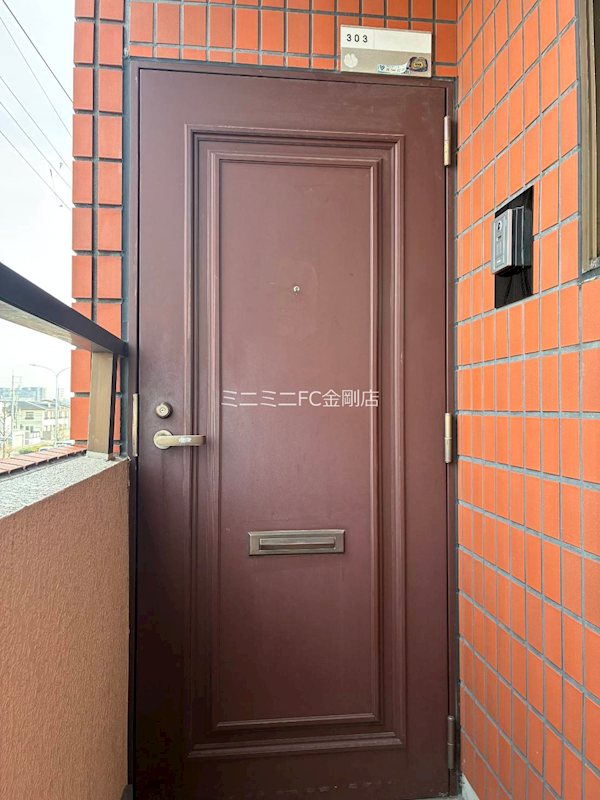 メゾン南部 玄関