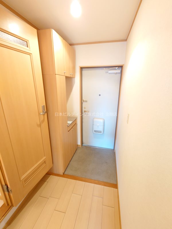 ローレルハイツ 玄関