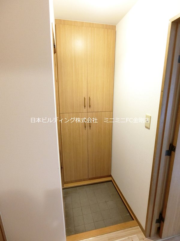 サニープレイス美原D棟 玄関