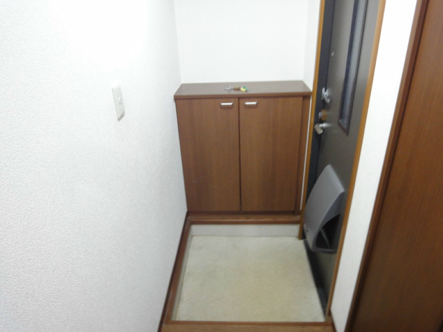 シャーメゾン光明池 玄関