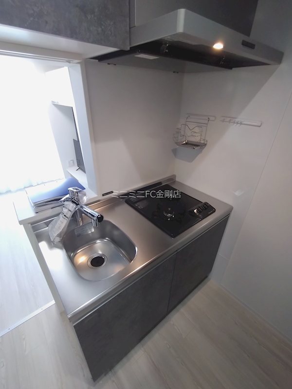 エヌエムキャトフヴァントゥレーズノース キッチン