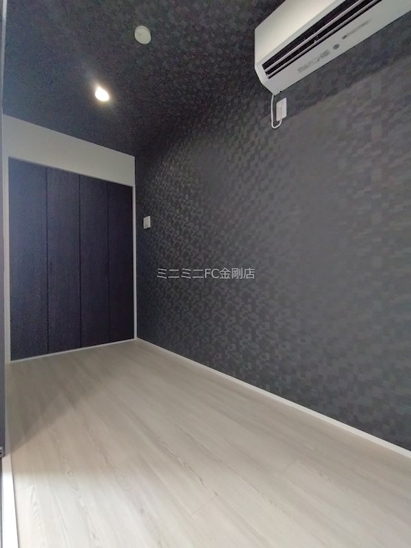 エヌエムキャトフヴァントゥレーズノース ベッドルーム