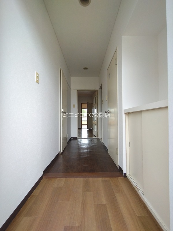 アーネットスタシオン大阪狭山 玄関