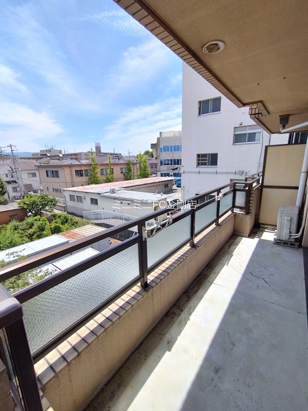 アーネットスタシオン大阪狭山 ベランダ