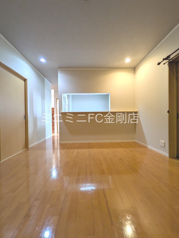 半田５丁目戸建貸家 リビング