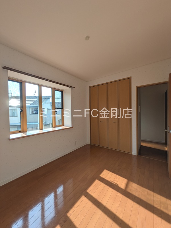 半田５丁目戸建貸家 ベッドルーム