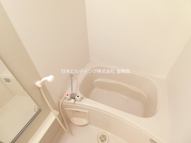 ウエストフィールド 風呂画像