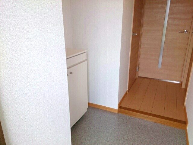 ガーデンコート大喜 玄関