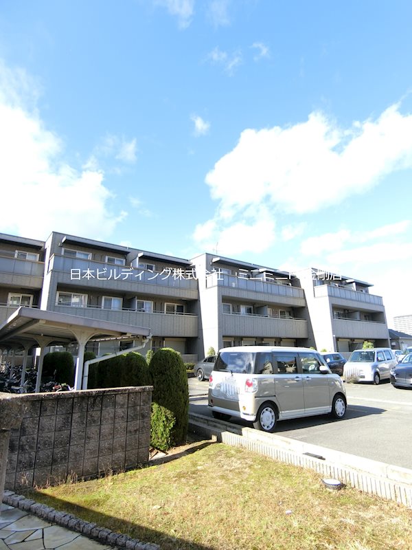ボナール西山台 外観写真