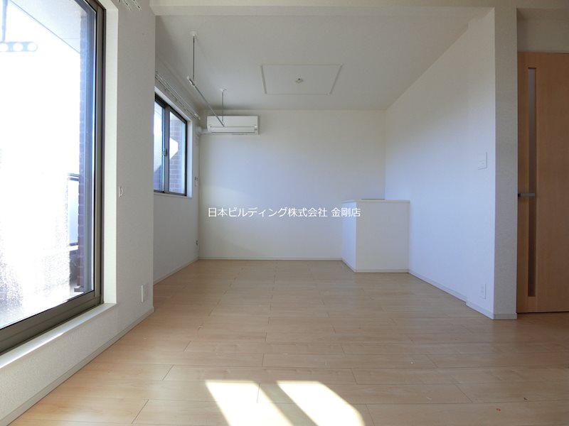 ファイン・キャピタルＣ その他4