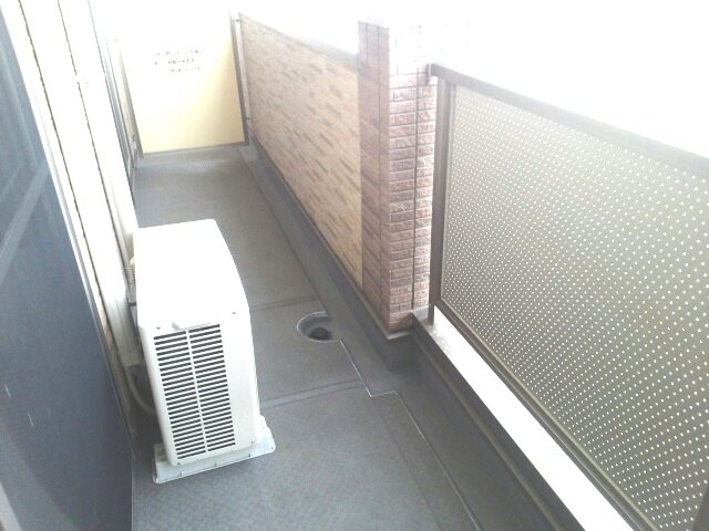 インヴィテ・ボヌールⅡ番館  ベランダ