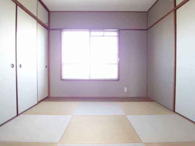金剛第三住宅　223棟 ベッドルーム