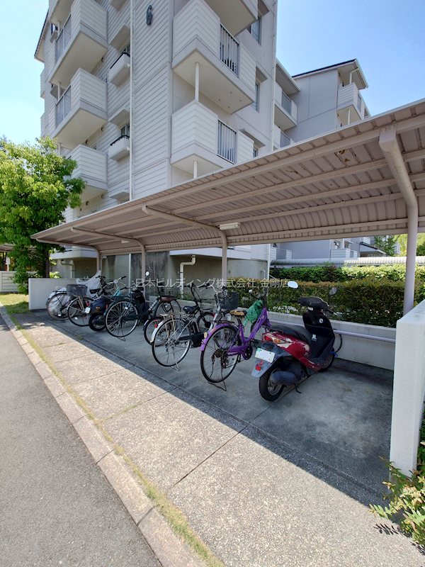 URいぶき野三丁目団地9号棟 その他外観1