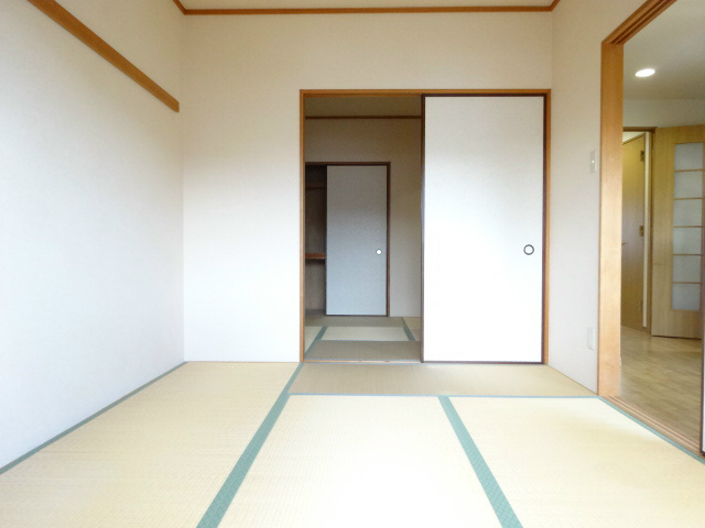 ルヴニール北野田 ベッドルーム
