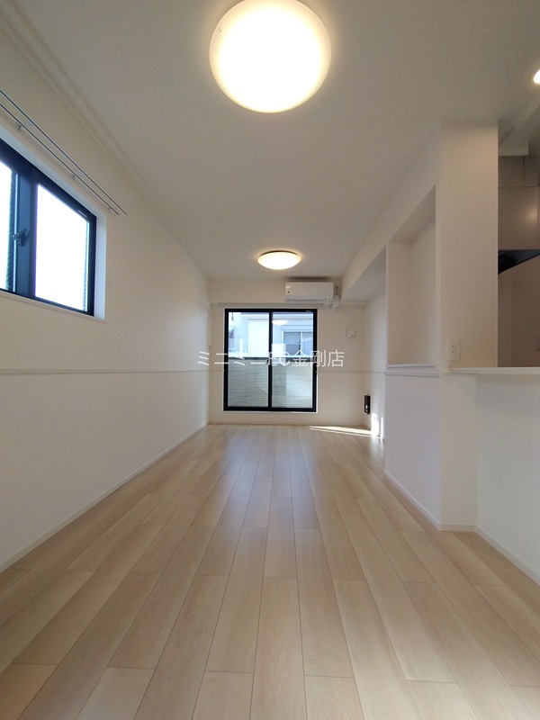 フェルド菩提 リビング