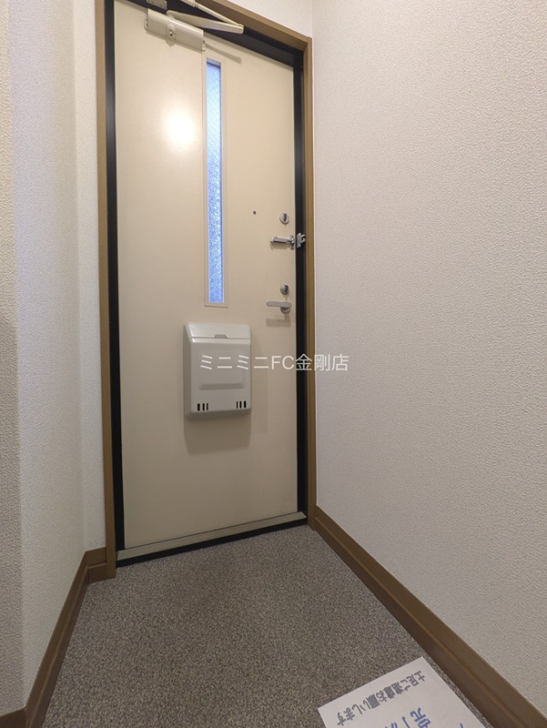 ブランドール 玄関