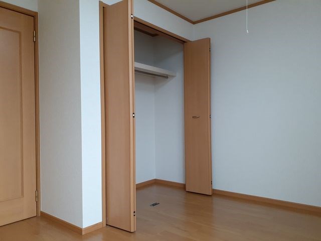 ジン　シャン その他1