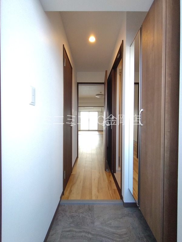 FREEDOM residence堺深井沢町 玄関