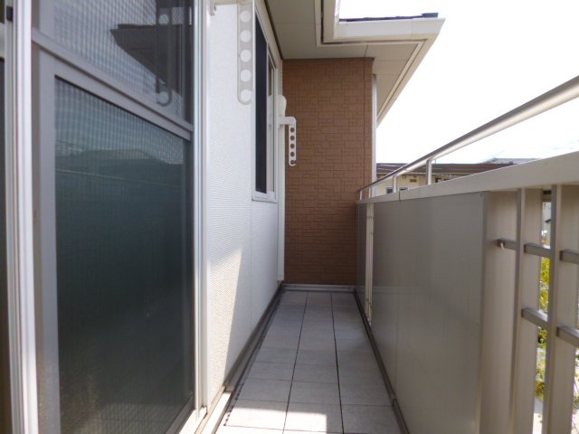 リヴェール八田 ベランダ