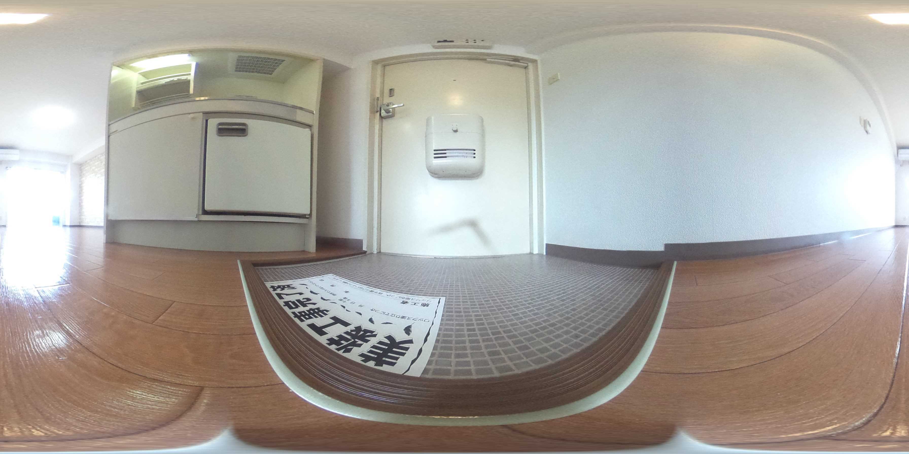 ViVi本町 玄関
