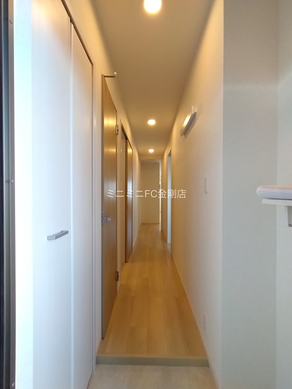 アイマコート　初芝 玄関