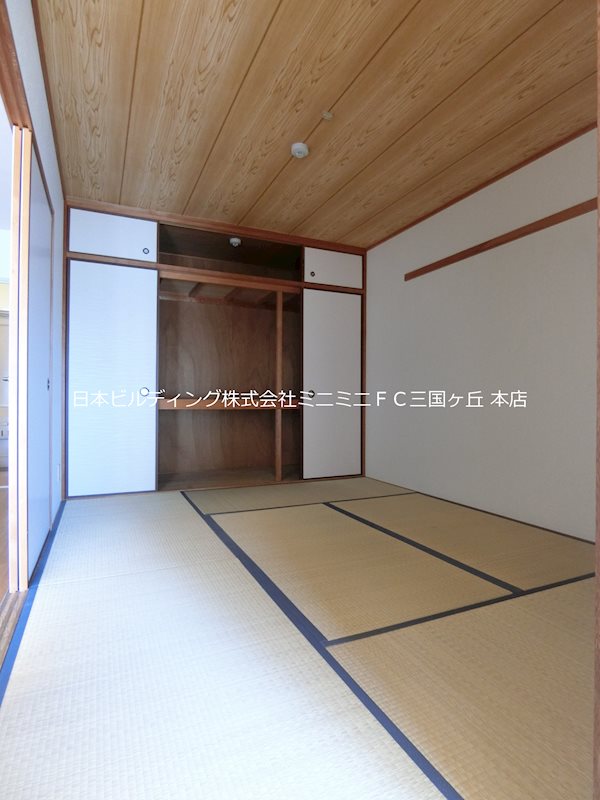 レナジア深井 ベッドルーム