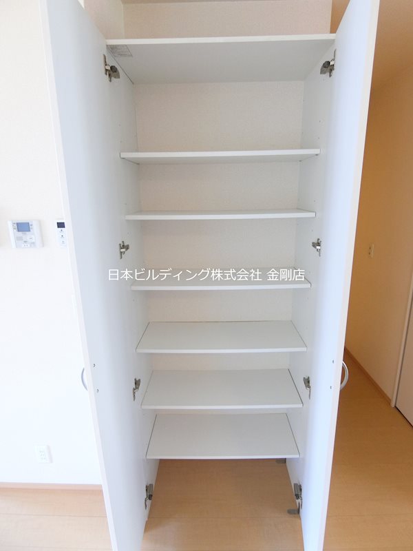 ファミールタカゼンＷ棟 その他17