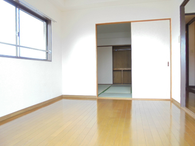 シンセリティ堺 ベッドルーム