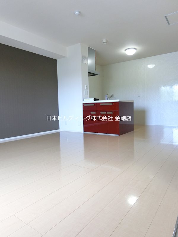 サウスメゾンジャスミン リビング