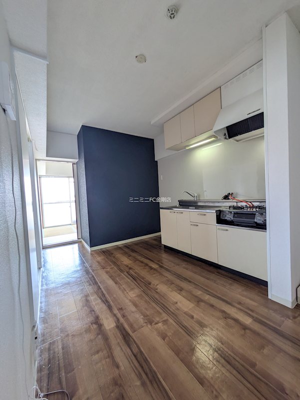 バッハレジデンス深井 リビング