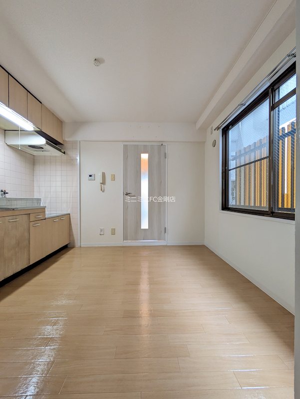 ラフィーネ深井清水 リビング