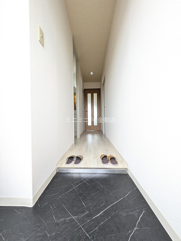 ヒカリハイツ・ドイ２ 玄関