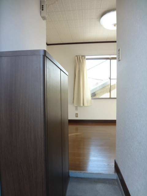コーポ二条 玄関