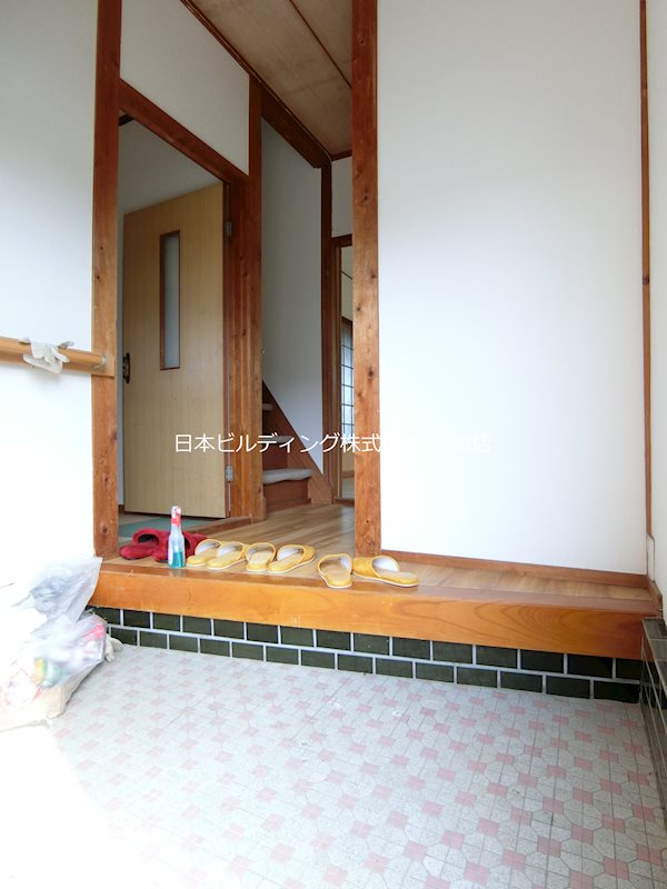 丈六賃貸一戸建  玄関