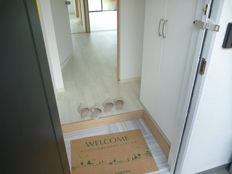 クレセントカシダⅠ 玄関